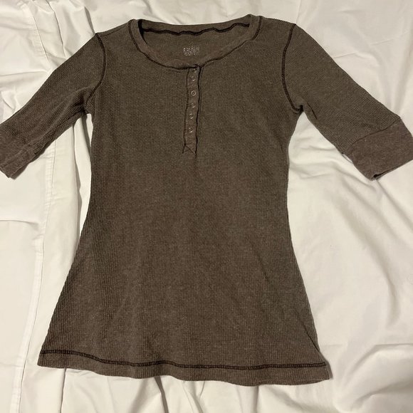 Brown 3/4 Sleeve Top - Picture 1 of 3